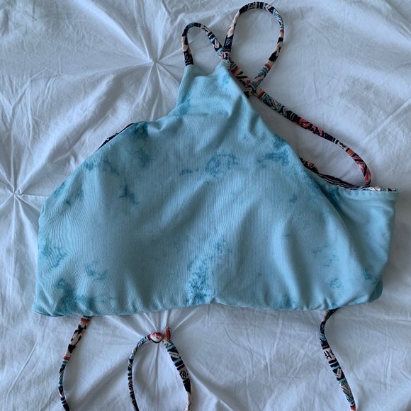 Billabong High Neck Halter Bikini Top - Small - Picture 3 of 3